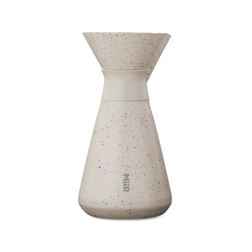 new-standard-carafe-m9 Web_PDP-33oz_New_Standard_Carafe_Desert_Tan_Speckle_Studio_CAR1SVOS224__Front.jpg