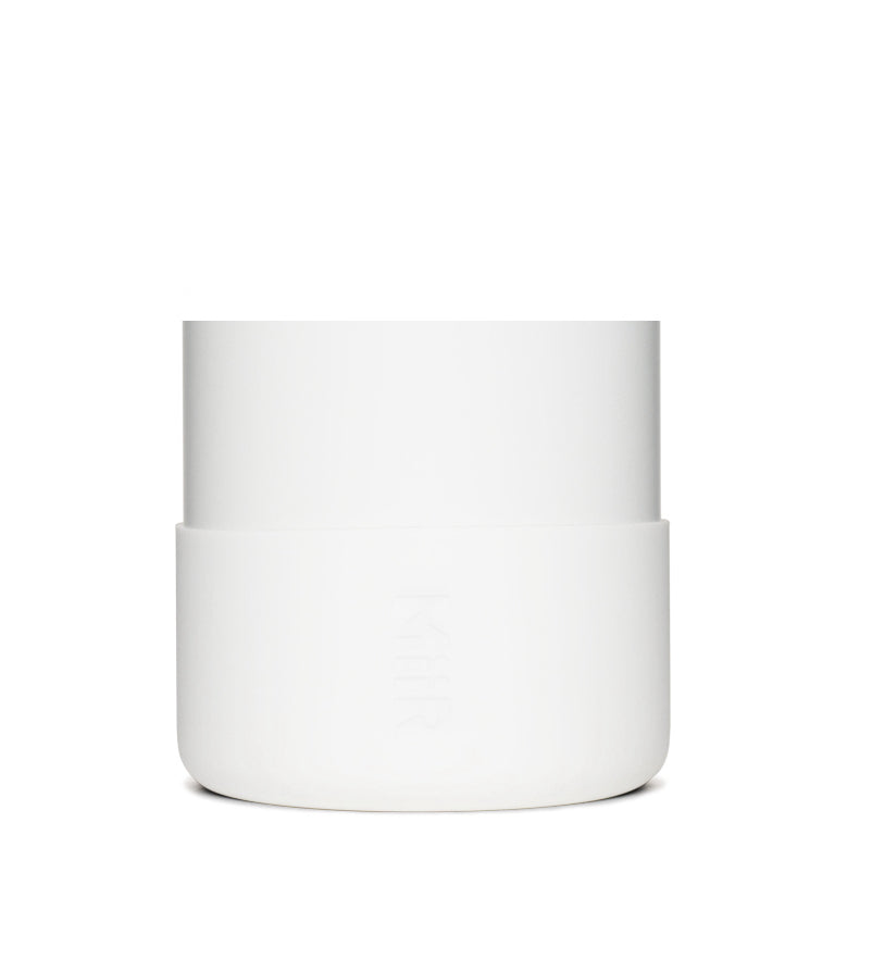 silicone-boot-x9 Silicone_Boot_32oz_42oz_White_Studio_0821_On_Bottle_7c7df284-5bee-4f24-a031-14b02db7328f__SLB1PN34001.jpg