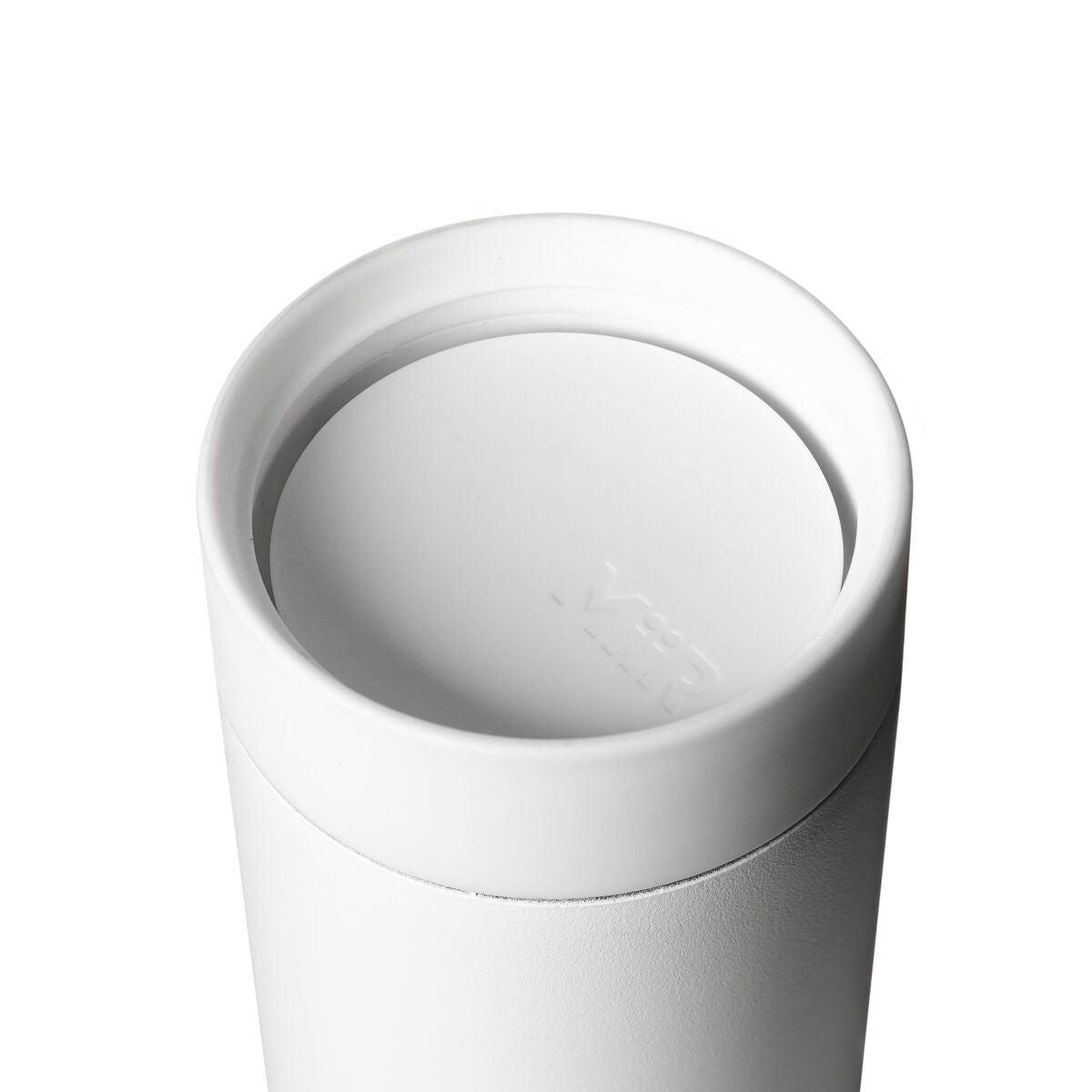 360-lid-j7 WebPDP-360_Lid_White__3602PNWM001_X2Studio_Closeup_Open.jpg