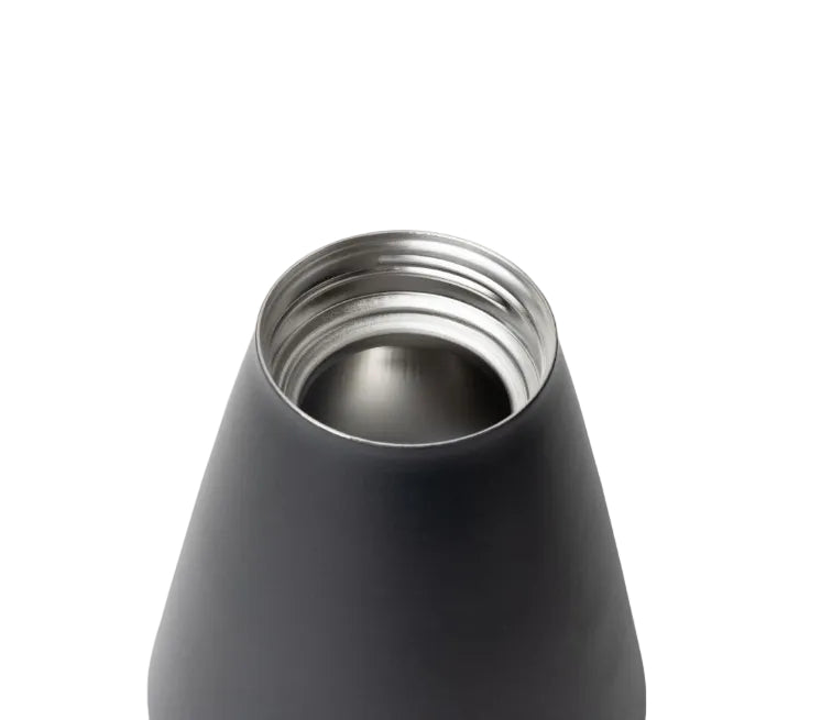 new-standard-carafe-m9 WebPDP-Carafe_Black_Studio_0722_45_Deg_Top_Off__CAR1SVOS002.jpg