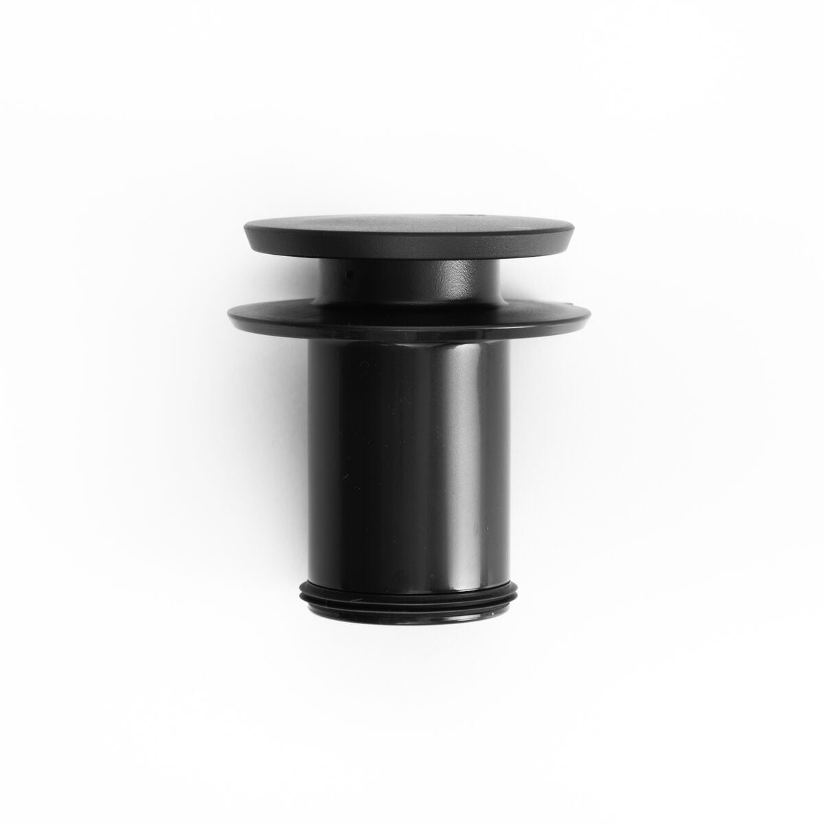 new-standard-carafe-m9 WebPDP-PolishedStainlessCarafe_33oz_SS_StudioX207182024_Lid__CAR1SVOS005.jpg