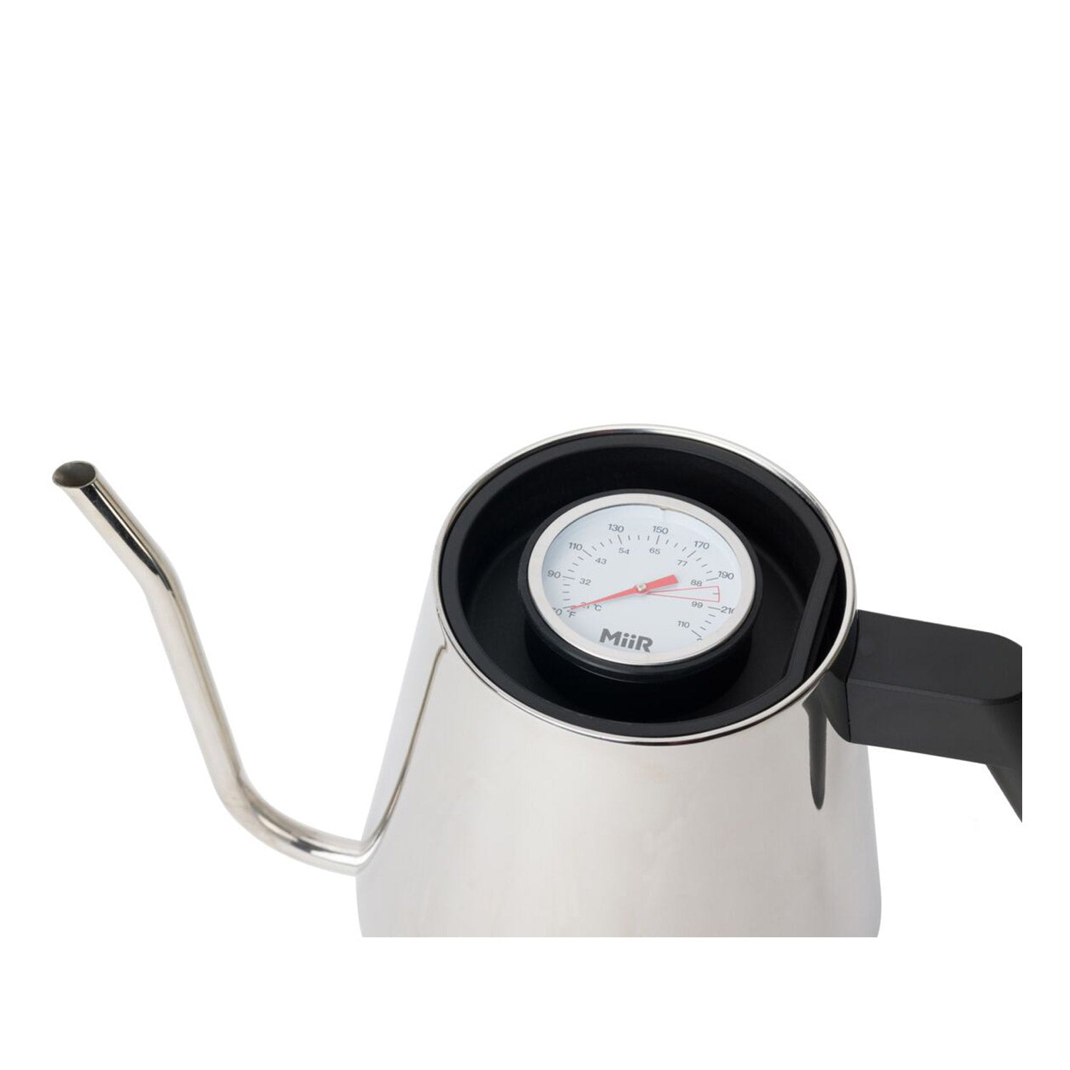 new-standard-pour-over-kettle-g6 WebPDP-Pour_Over_Kettle_Black_Studio_0222_45_Deg_Lid__POK1SNOS005.jpg