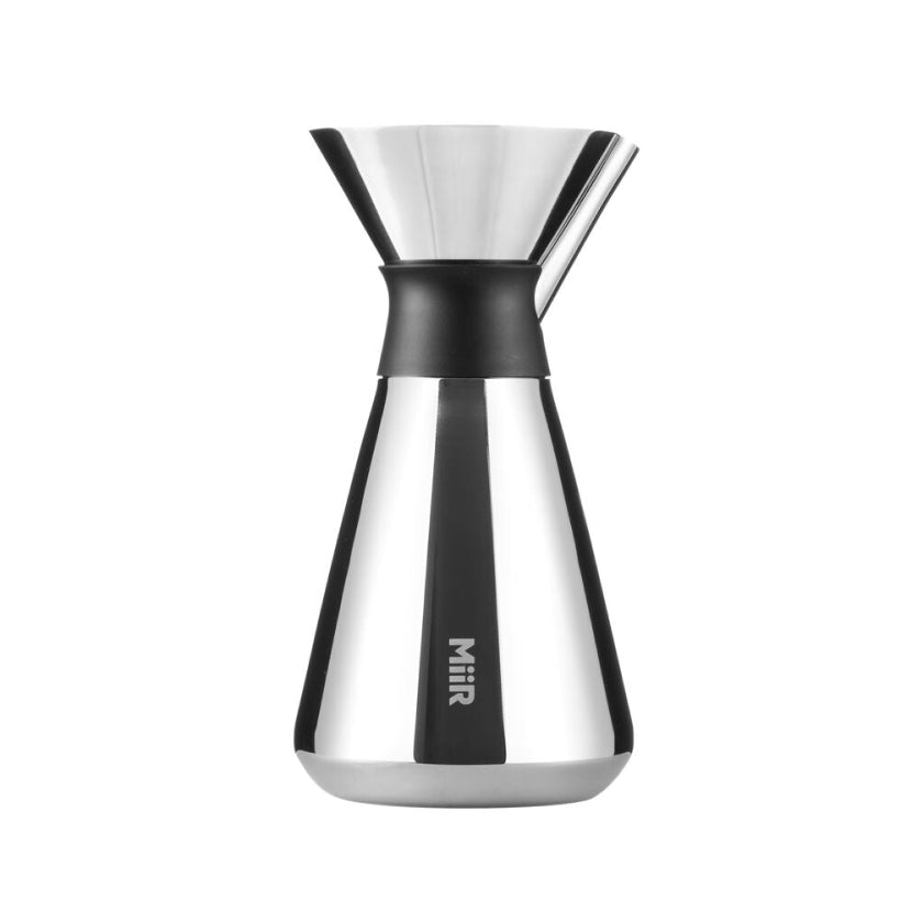 new-standard-carafe-m9 Web_PDP-Polished_Stainless_Carafe_33oz_SS_Studio_X2_07182024_Front_CAR1SVOS005_1_2.jpg